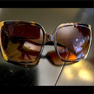 Jessica Simpson Sunglasses